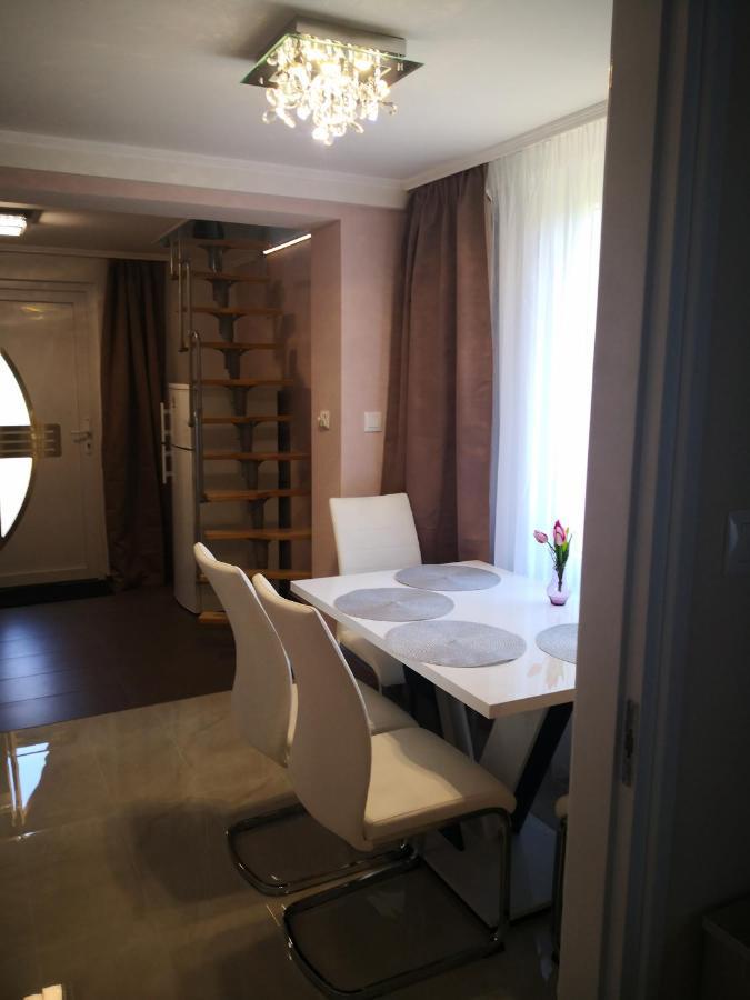 Kupola Apartman Szeged Exterior photo