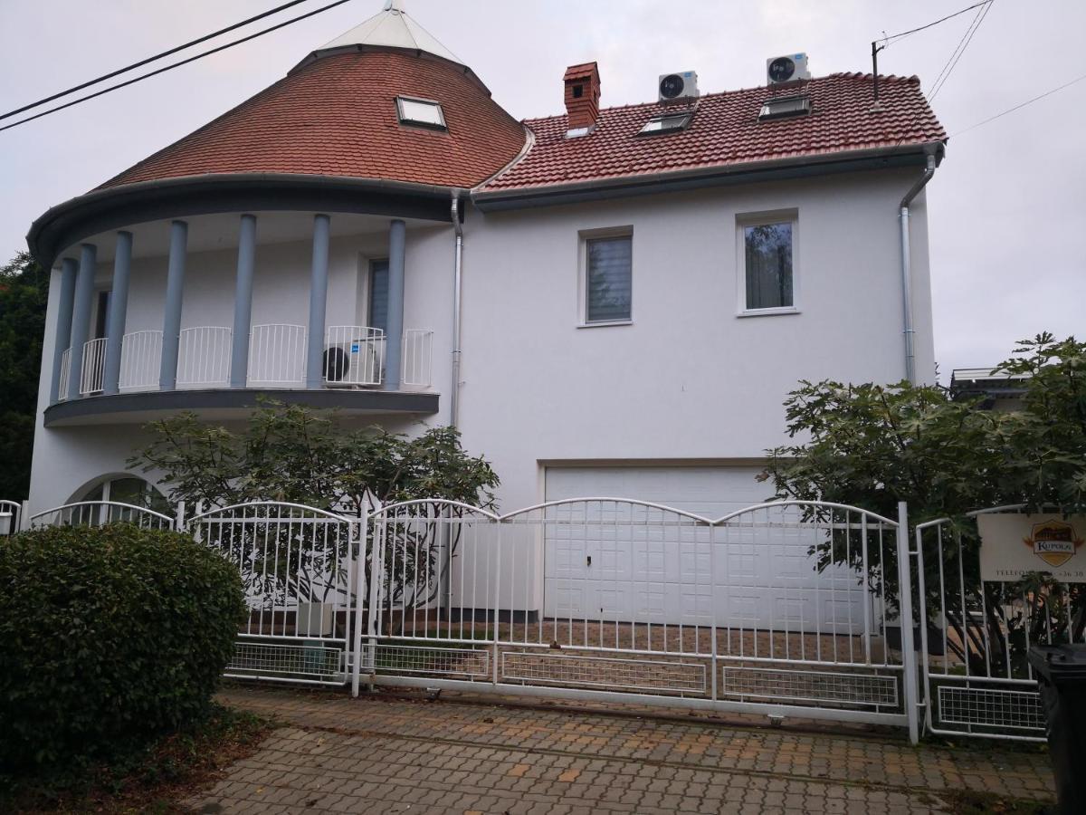 Kupola Apartman Szeged Exterior photo